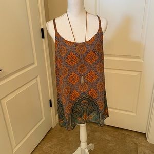 CAbi Women’s Camisole Size Small